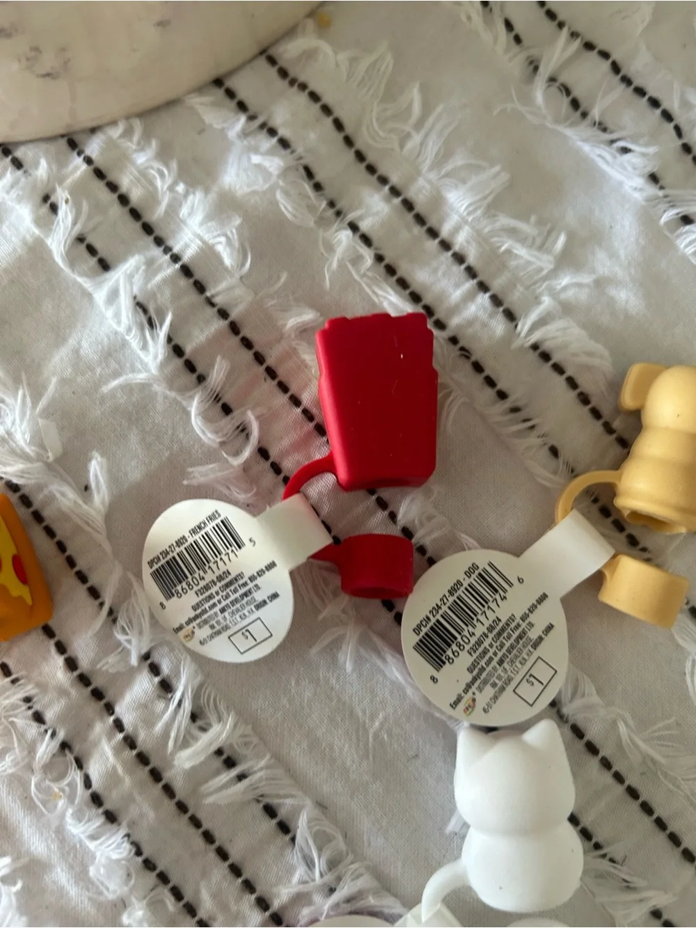 ⭐️ NEW Set of 4 Novelty Straw Covers Toppers Fries Dog Cat Pizza Silicone